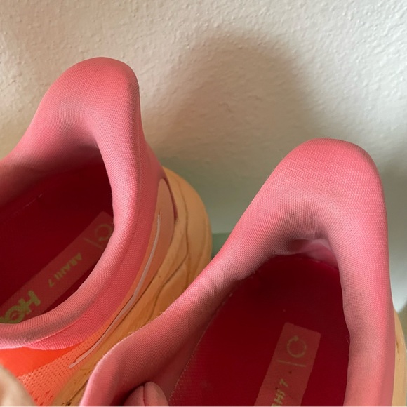 Hoka Arahi 7 Sneakers Hoka Papaya Sneakers Hoka Running Shoes - Picture 6 of 10